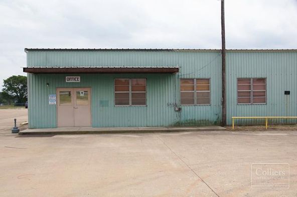 Industrial Complex : 11723-11243 Tx-19, Lovelady, TX 75851